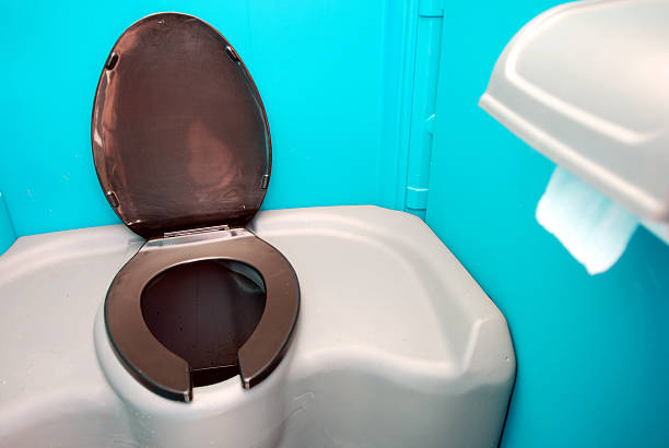 Best Porta potty rental near me  in Tigard, OR
